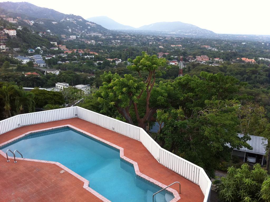 Hill Top Kingston Jamaica Dış mekan fotoğraf